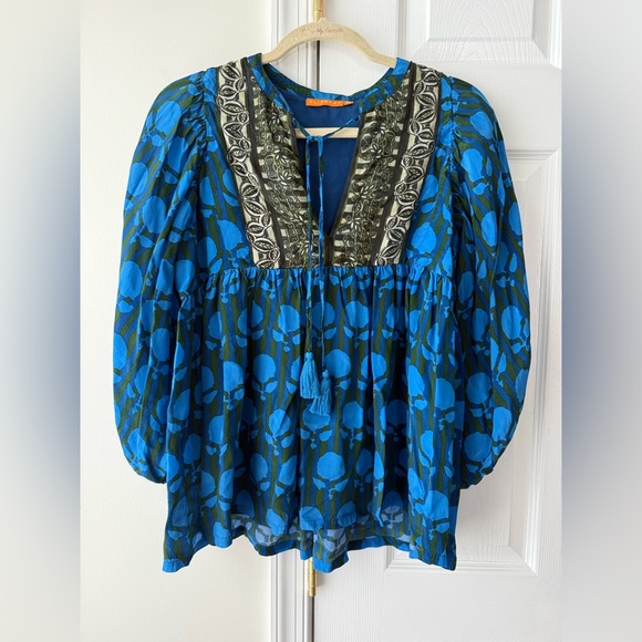 Oliphant blouse Tassel Accent - Picture 1 of 8